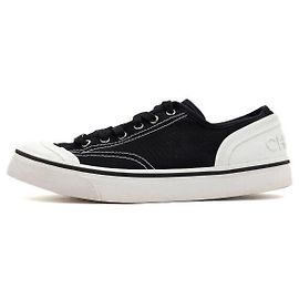 Chanel Sapatilhas de lona bicolores preto e branco para homem