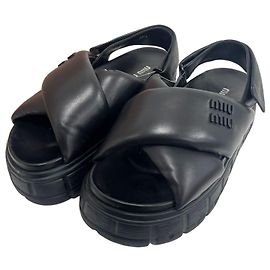 Miu Miu Gesteppte Slingback-Sandalen aus Lammleder