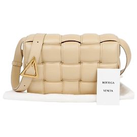 Bottega Veneta Gesteppte Cassette Schulter- und Crossbody-Tasche
