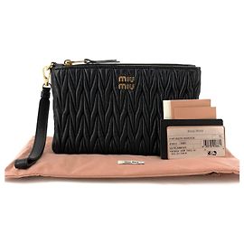 Miu Miu Clutch Matelassé con Tracolla