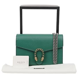 Gucci Portafoglio a catena Mini Dionysus in pelle Verde