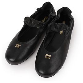 Ballerine Miu Miu in pelle di agnello nera