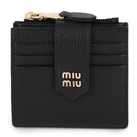 Miu Miu Kleines Portemonnaie aus schwarzem Kalbsleder