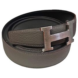 Hermès Klassischer Etruscan Wendegürtel in Schwarz mit matt-silberner Schnalle