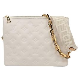 Louis Vuitton Bolso de hombro y clutch Coussin PM White