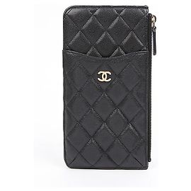 Chanel Portafoglio con zip e porta-cellulare Classic Caviar Black