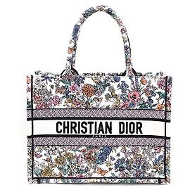Dior Book Tote Medium aus Canvas mit Flower Calendar Allover-Stickerei