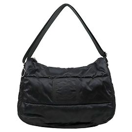 Chanel Borsa a spalla sportiva in nylon nero