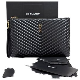 Autre Marque Clutch Monogram Matelassé Black
