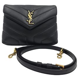 Autre Marque Borsa a tracolla Monogram Loulou Toy in pelle di vitello matelassé Nero