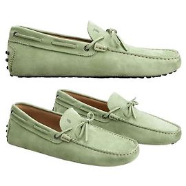 Tod's Nuove scarpe da guida Gommini in camoscio Verde chiaro