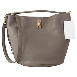 Céline Borsa bucket morbida in vitello grana