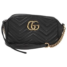 Gucci Borsa a spalla GG Marmont Small Matelassé Nera con dettagli dorati