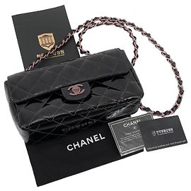 Chanel Borsa a tracolla Classic New Mini in vernice Edizione Limitata