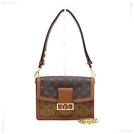 Louis Vuitton Borsa a spalla e crossbody Dauphine MM da donna in Monogram Canvas