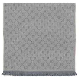 Gucci Cachecol de lã jacquard GG azul cinza claro