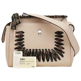 Fendi Sac à épaule cabas Medium