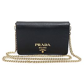 Prada Mini mala crossbody de corrente WOC em Saffiano preto com letras