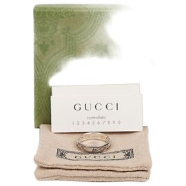 Gucci Blind for Love Ring aus Silber