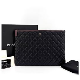 Chanel Clutch Caviar Classic Large Case