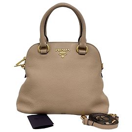 Prada mala de ombro Mini Dome Tote em Vitello Daino