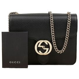 Gucci Borsa a catena Small Interlocking GG Nera con dettagli dorati