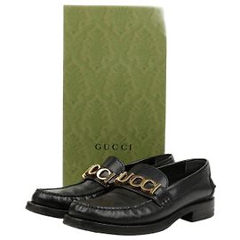 Gucci Mocassini in pelle martellata con dettaglio logo da donna Nero