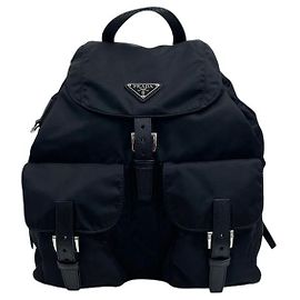 Prada Mochila Medium de dos bolsillos en Re-Nylon