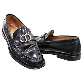 Dior Sapatos Loafer Granville em couro envernizado preto