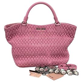 Miu Miu Bolso Tote de Hombro Matelassé con Cristales