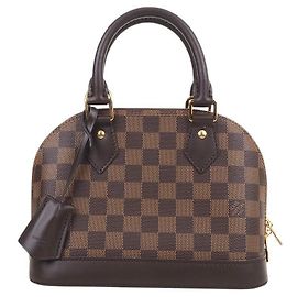 Bolsa Louis Vuitton Alma BB branca de tecido