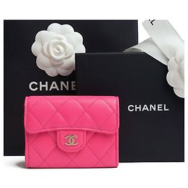 Chanel Portacarte classico con clip in Hot Pink con dettagli dorati, set completo per regalo