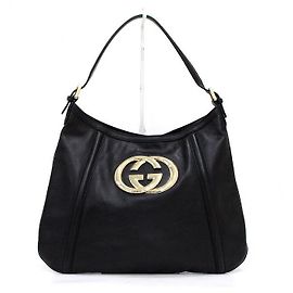 Gucci Borsa a tracolla hobo in pelle nera con logo GG intrecciato