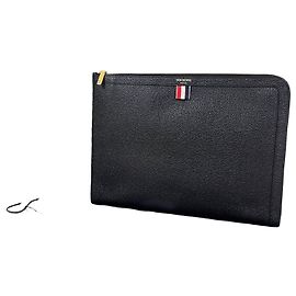 Thom Browne Borsa Clutch Documenti in Pelle Grana Pebble Nera