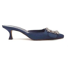 Manolo Blahnik Satin-Pumps mit quadratischer Form und Kristallen