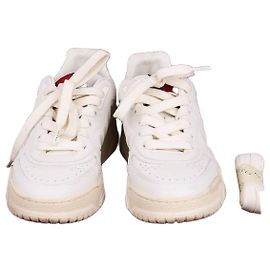 Gucci Sneakers in pelle bianca da donna