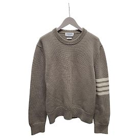 Thom Browne Brauner Wollpullover mit Rundhalsausschnitt und diagonalem Armband