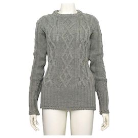 Thom Browne Pull en maille torsadée Aran Three Stripes pour femme