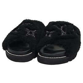 Louis Vuitton Mule Comfort Flat Paseo in Shearling