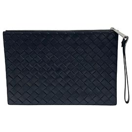Bottega Veneta Clutch Pouch con tracolla intrecciata Intrecciato