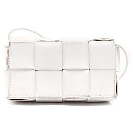 Bottega Veneta Cassetta Gürteltasche Weiß Leder