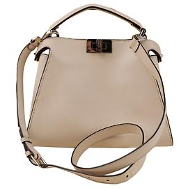 Fendi Borsa a spalla Medium Peekaboo Iconic Essential Tote Ivory Silver Tone