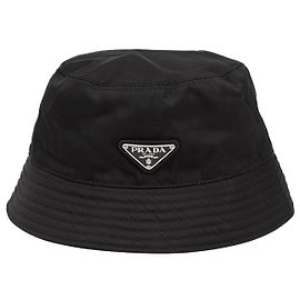 Prada Unisex Bucket Hat mit Streifen und Triangle-Logo Schwarz