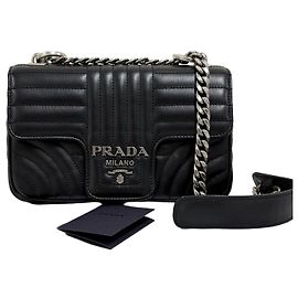 Prada Borsa a tracolla Diagram Chain Crossbody Nero