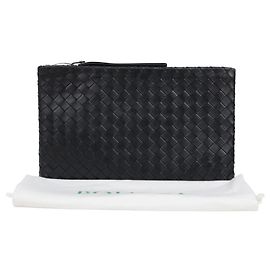 Bottega Veneta Pouch Cassette Intrecciato Large Black