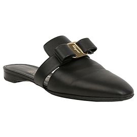 Salvatore Ferragamo Mules Briza in pelle di vitello con fiocco Nero
