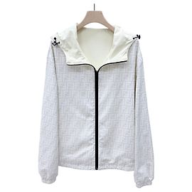 Fendi Reversibler Nylon-Windbreaker mit Kapuze und FF-Logo