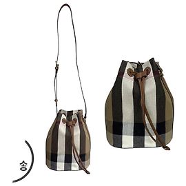 Burberry Bucket Bag aus kariertem Canvas