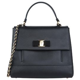 Salvatore Ferragamo Borsa a tracolla Kelly con manico superiore e fiocco dorato
