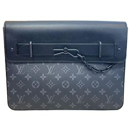 Louis Vuitton Pochette Steamer Clutch